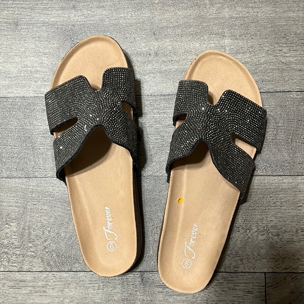 Bejeweled slides Worn once